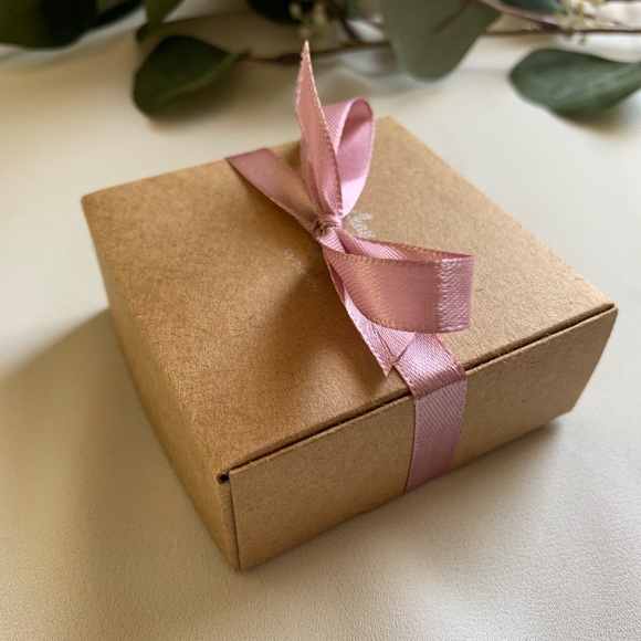 White Howlite Sterling Silver Charm Bracelet - Picture 6 of 6